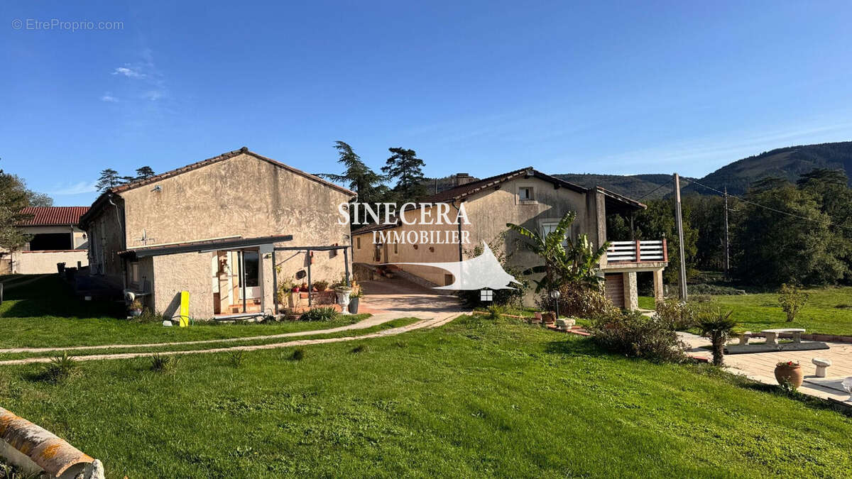 Maison à VAUDREUILLE