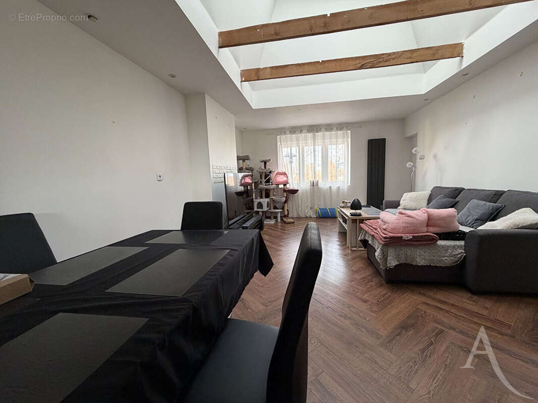 Maison à HEILLECOURT