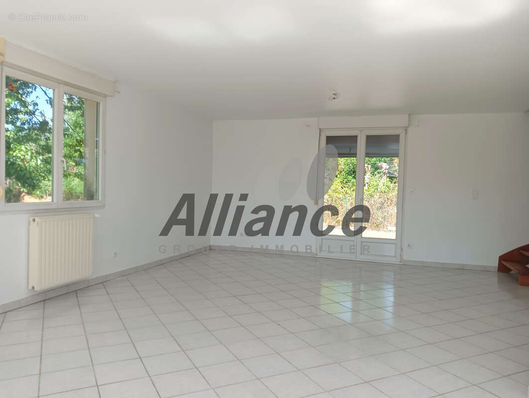 Proche luxeuil-les-bains, joli pavillon f4 - photo 4