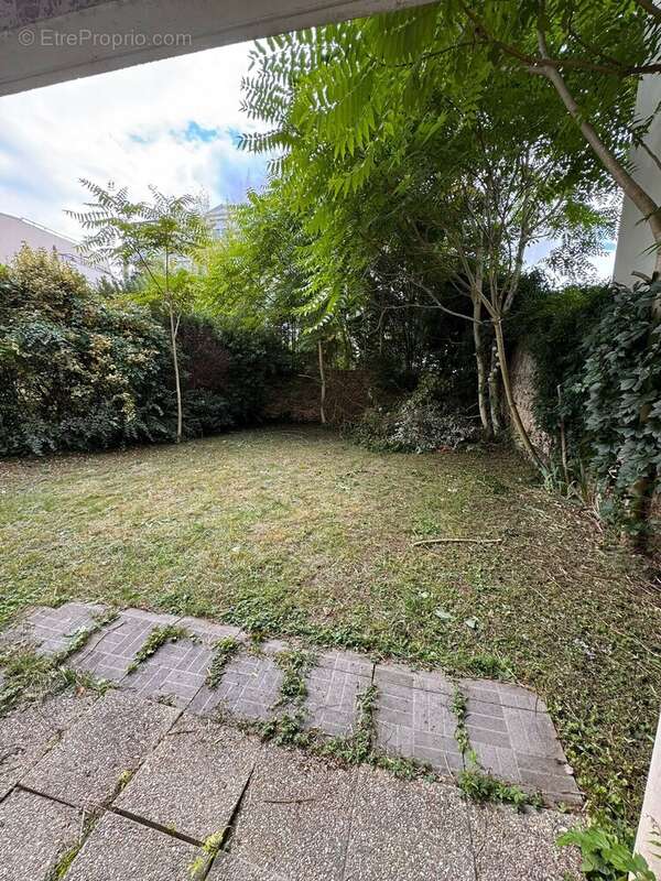Appartement à DAMMARIE-LES-LYS