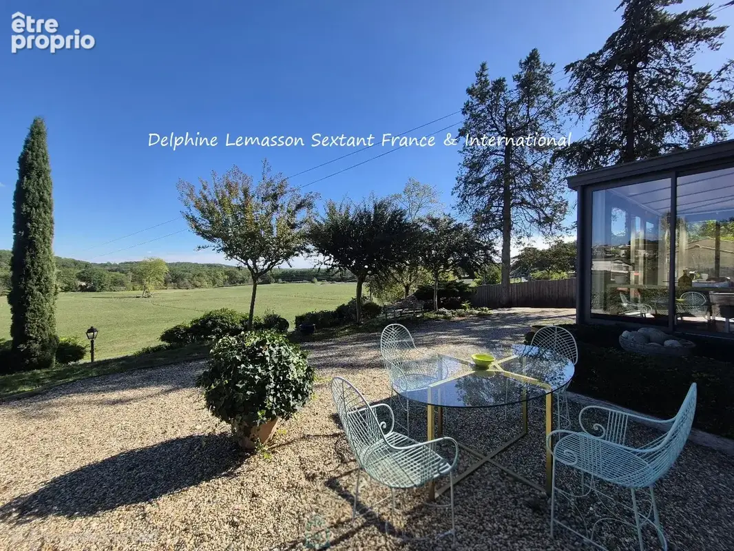 Maison de plain-pied avec Vue panoramique, jardin paysager et Atelier independant - photo 20