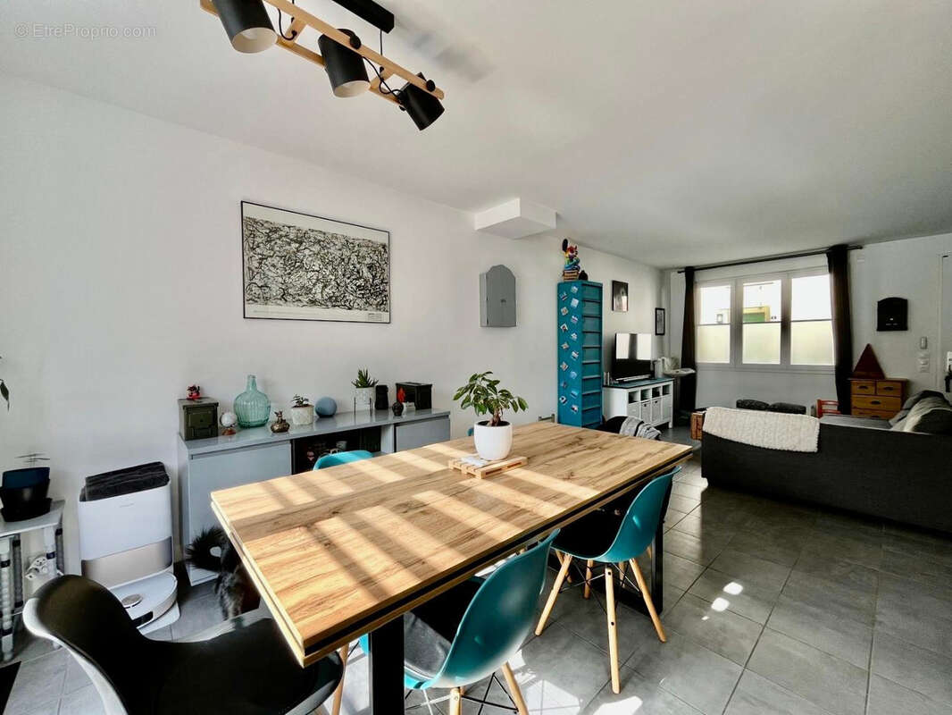 Maison à VILLIERS-SUR-MORIN