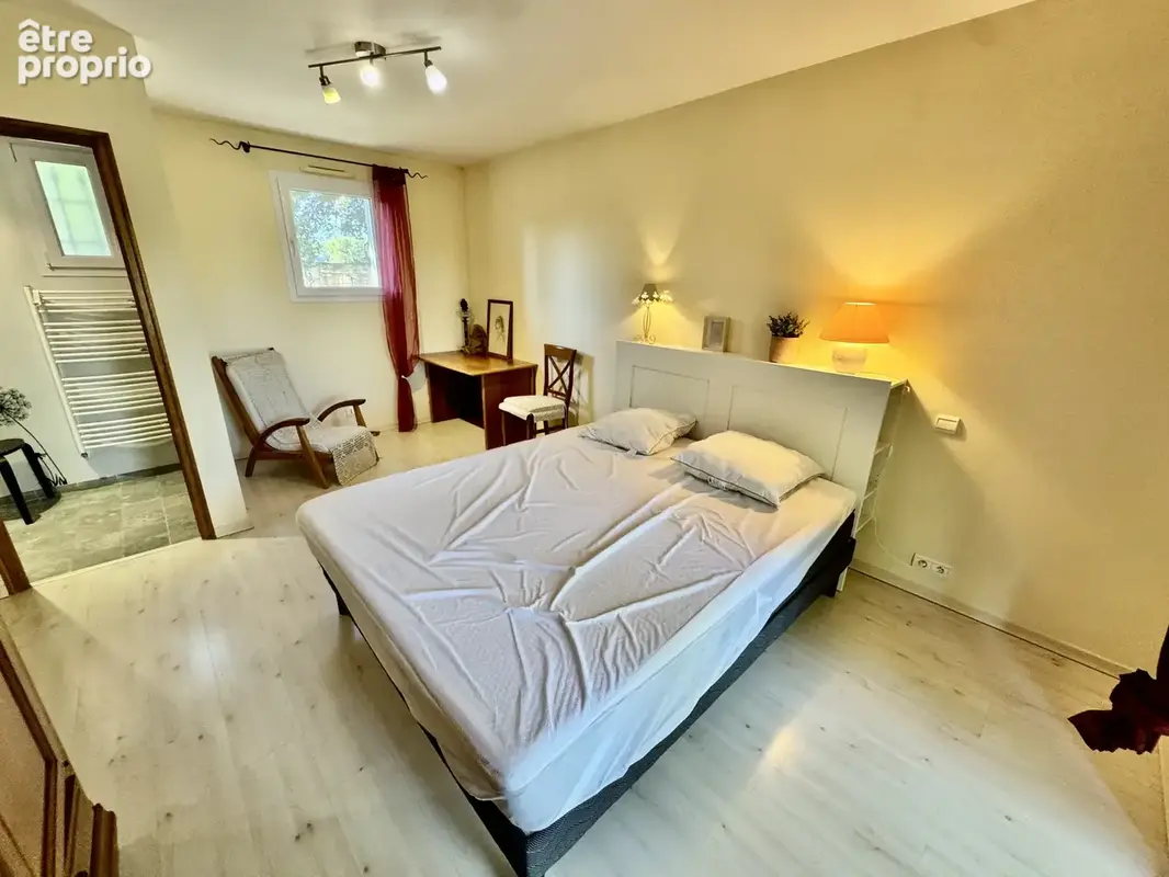 Maison contemporaine 200 m2 sur 2687 M2 de terrain clos - photo 18