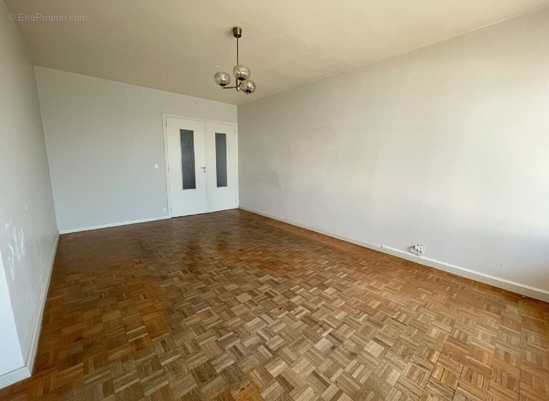 Appartement 84 m² à Annecy-Le-Vieux  - photo 2