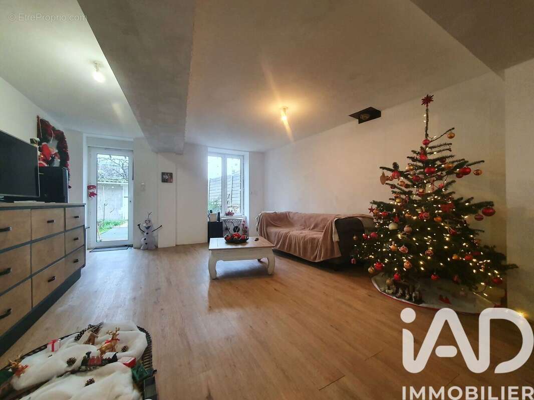 Photo 3 - Maison à BOISSY-LE-CHATEL