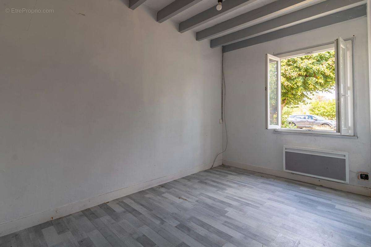 Maison Chabris 9 pièce(s) 187 m2 - photo 8
