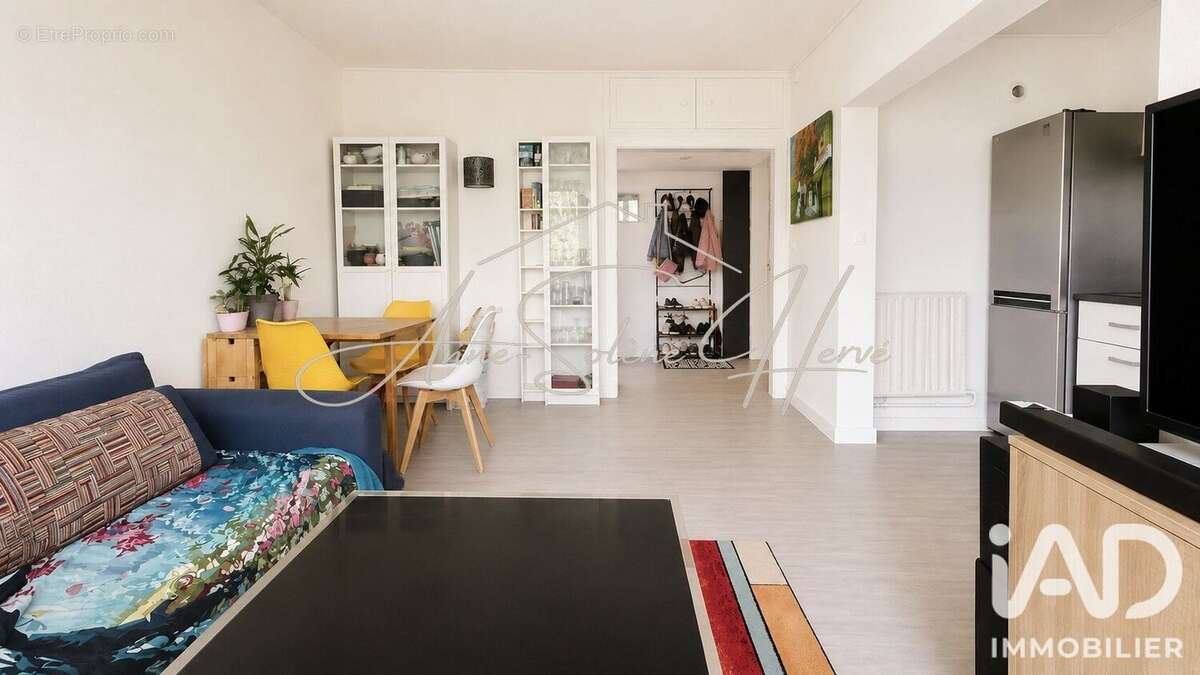 Photo 3 - Appartement à L'ISLE-ADAM