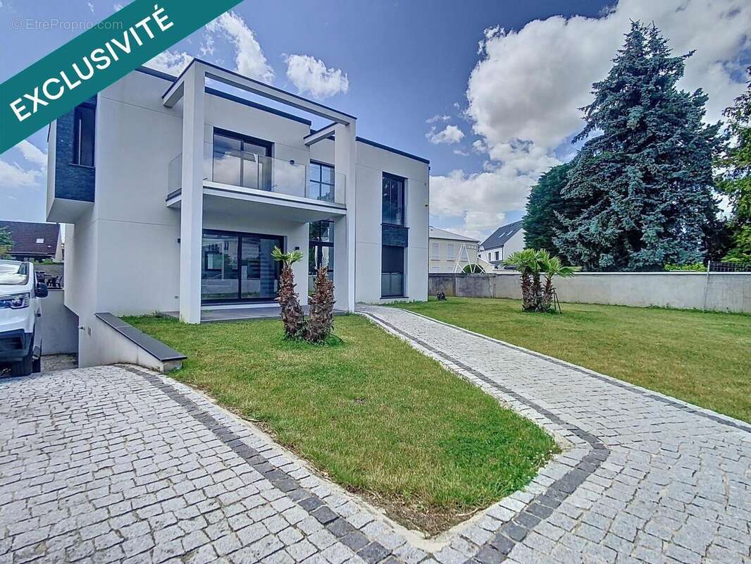 Photo 4 - Maison à LE PLESSIS-TREVISE