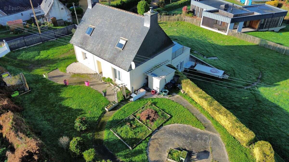 Maison à PLEUMEUR-BODOU