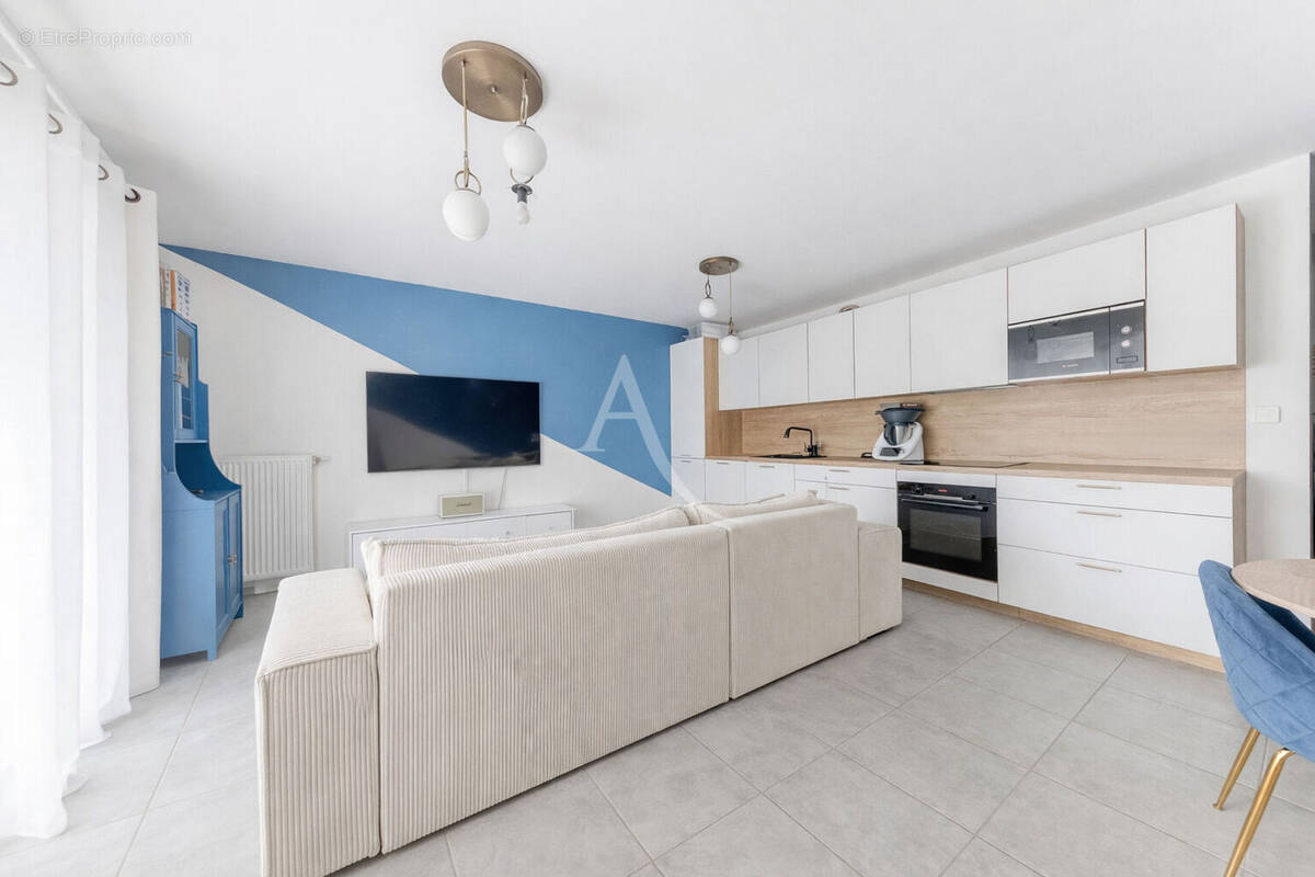 Appartement à OZOIR-LA-FERRIERE