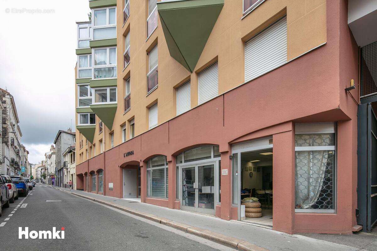 Commerce à SAINT-ETIENNE