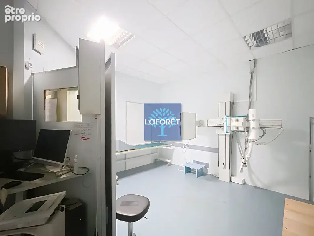 VALENCIENNES Local Professionnel de 193 m2 - photo 6