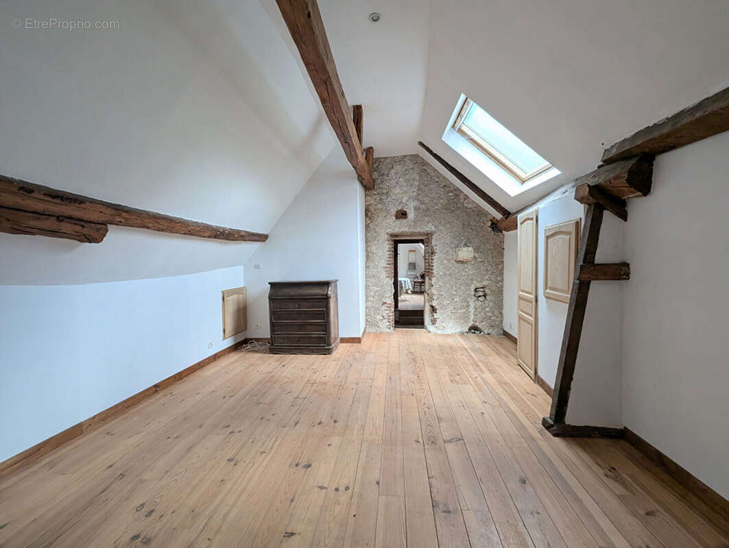 Maison à MOSNES