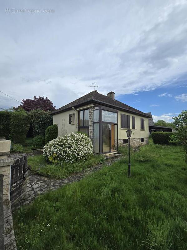 Photo 1 - Maison à CRULAI