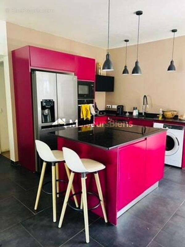 Maison à BAIE-MAHAULT