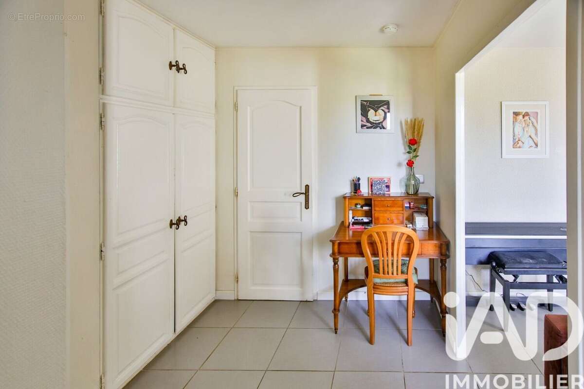 Maison 93 m² à Bouguenais  - photo 9