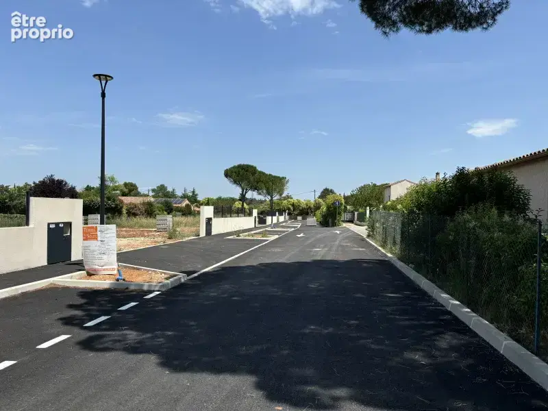 Terrain 630 m² à Saussines  - photo 2