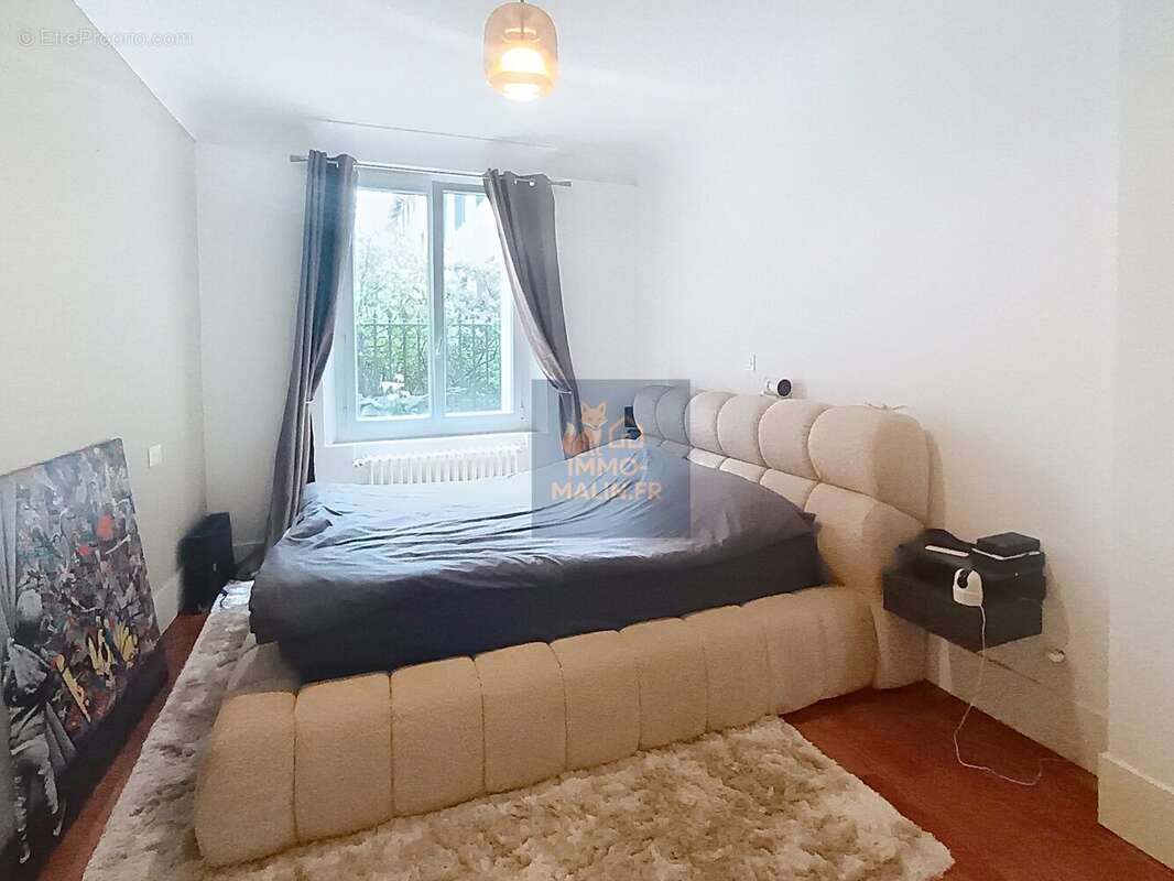 Appartement à LEVALLOIS-PERRET