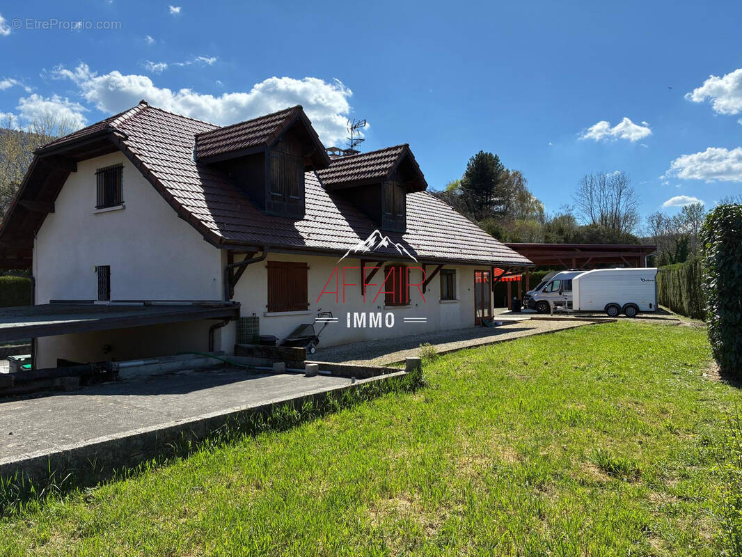 Maison à ARCHAMPS