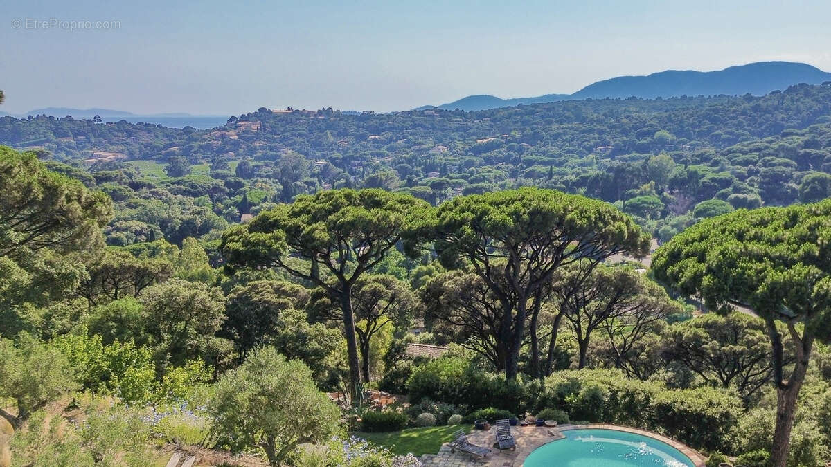 Maison à LA CROIX-VALMER