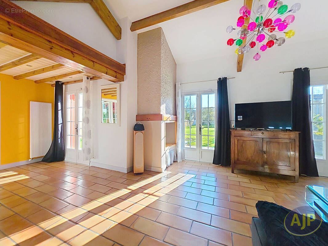 Maison à CESTAS