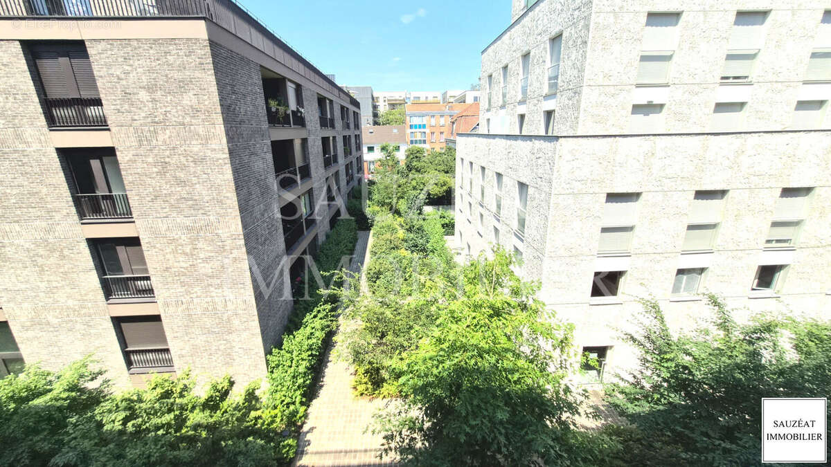 Appartement à BAGNEUX