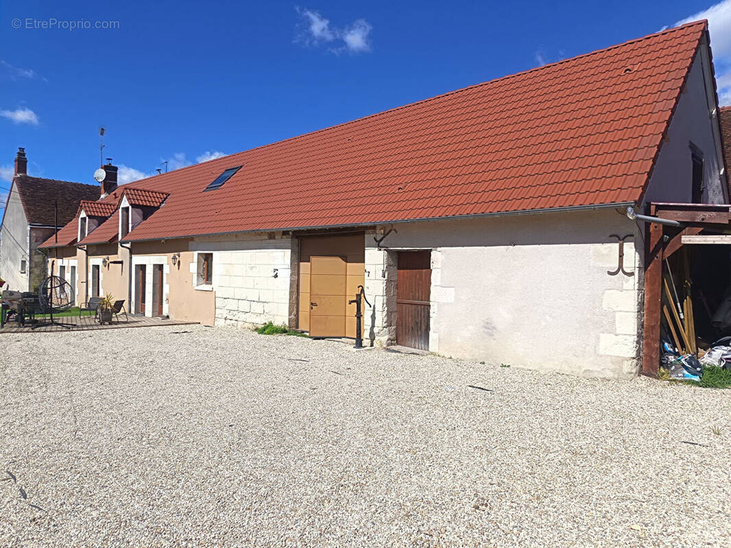 Maison à LYE