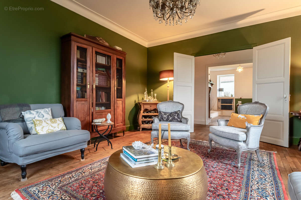 Maison à LAVERCANTIERE