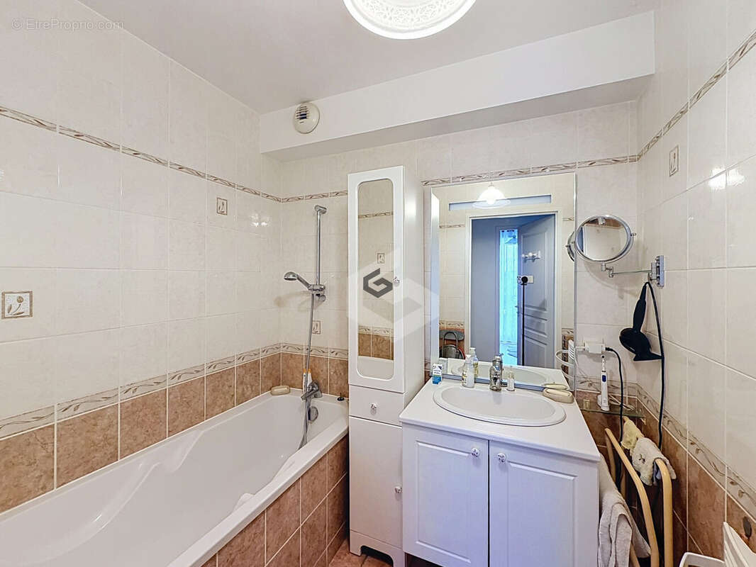 Appartement 68 m² à Reims  - photo 7