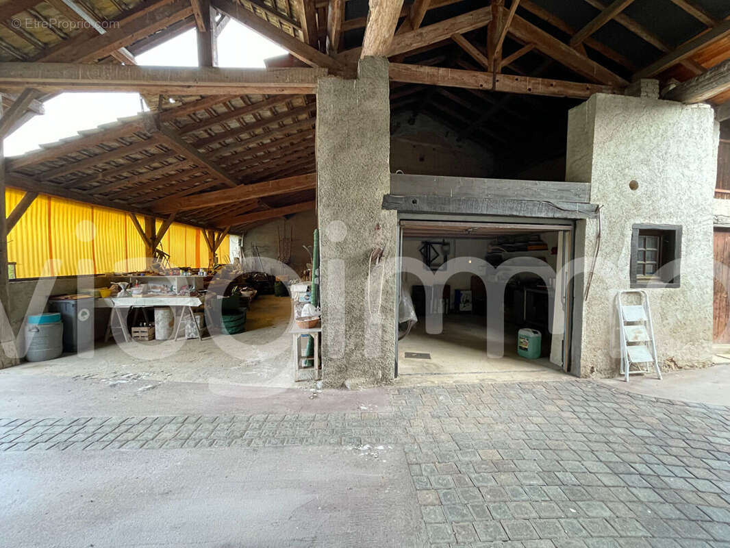 Maison à SAINT-DIDIER-SUR-CHALARONNE