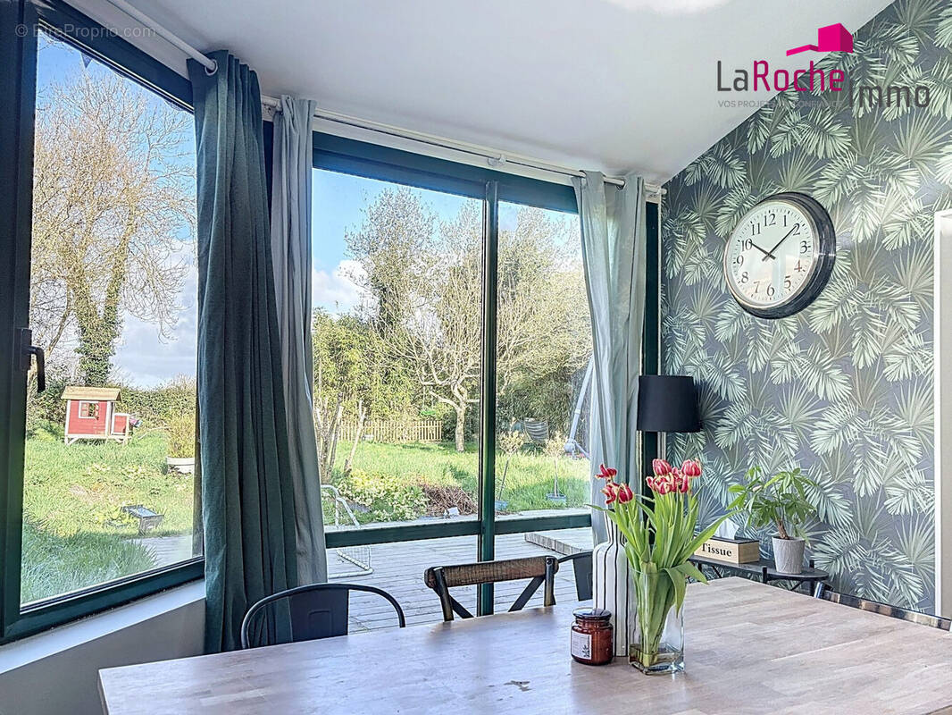 Maison à LA ROCHE-MAURICE