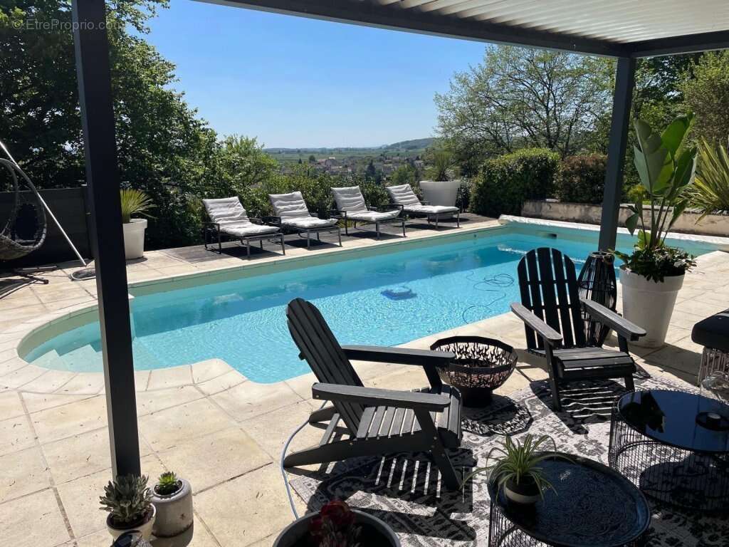 Maison à LE CREUSOT