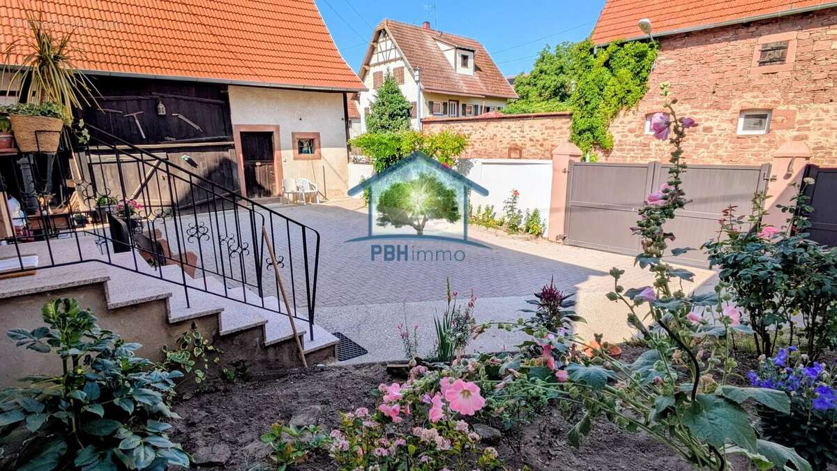OBERMODERN (67) - Maison 131m² avec Cour, Dépendances et Jardin sur 12.46 ares - photo 6