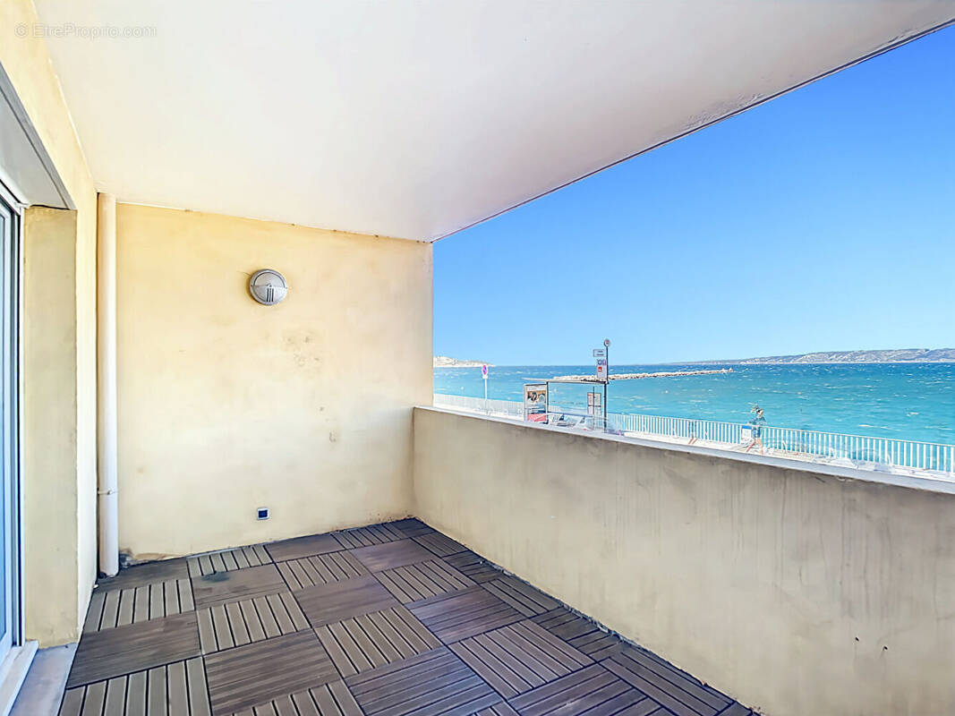 Appartement à MARSEILLE-7E