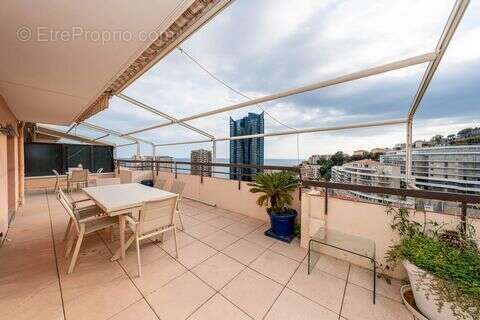 Appartement à BEAUSOLEIL