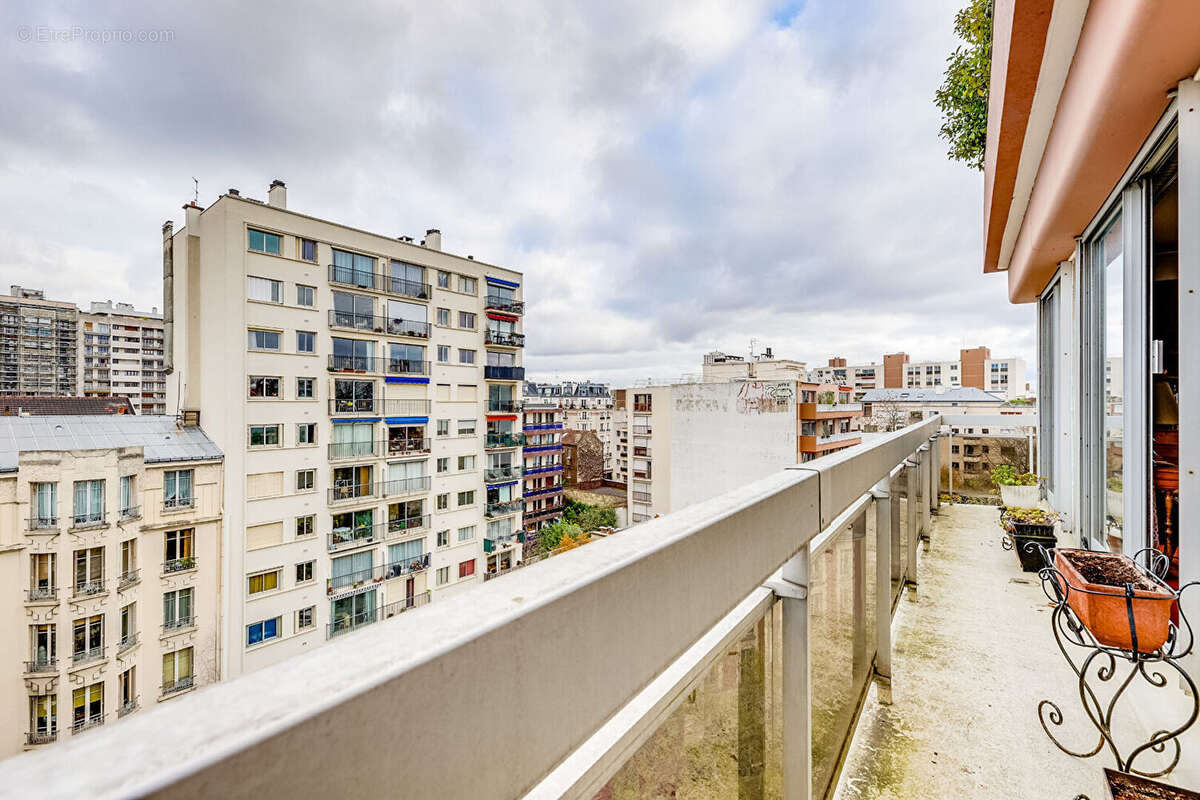 Appartement à PARIS-20E