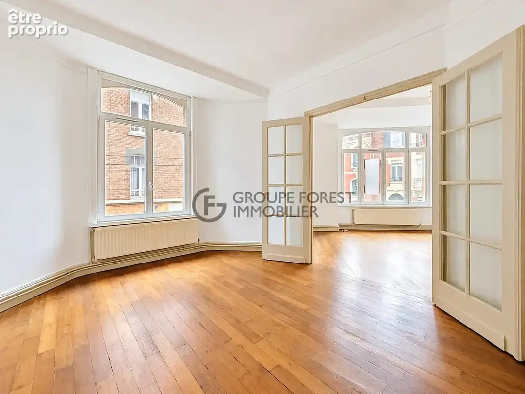 Appartement 4 pièces 85 m² à vendre à La Madeleine (59110) - photo 1