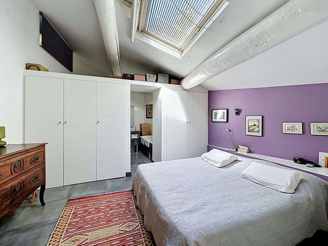Maison à MARSEILLE-6E