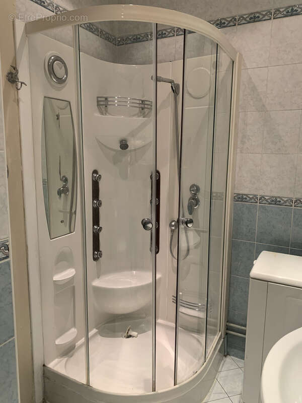 Appartement à SAINT-MAUR-DES-FOSSES