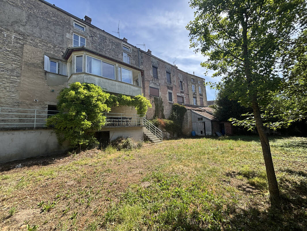 Maison à CHATILLON-SUR-SEINE