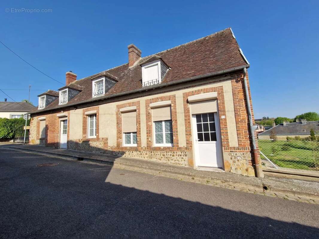 Maison à L'AIGLE