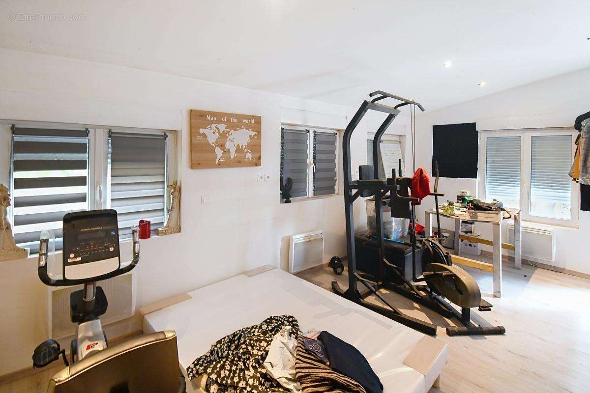 Maison 128 m² – 5 chambres – terrain 5 ares 40 – longwy-haut – proche luxembourg - photo 7