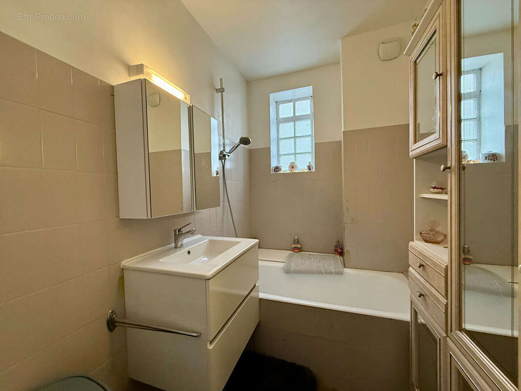 Appartement à CARCASSONNE