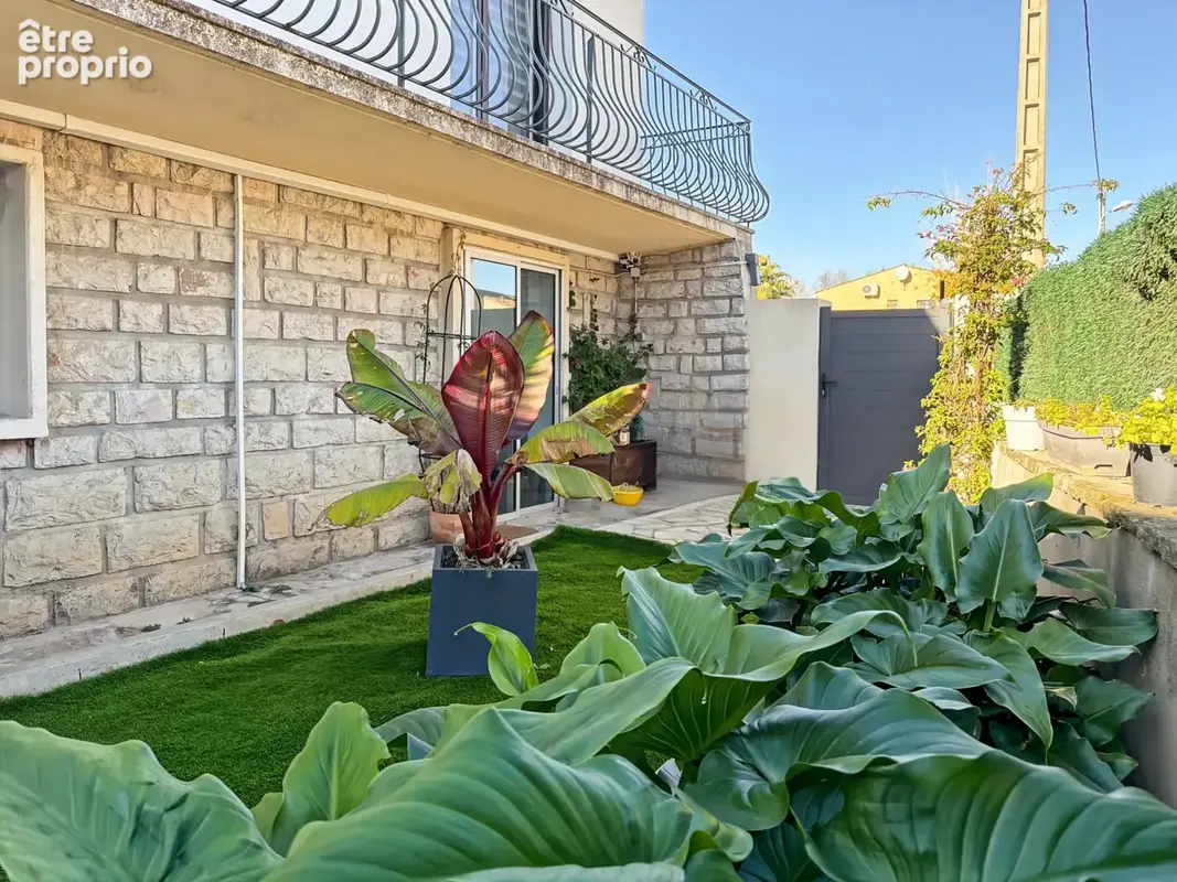 Maison 170 m2, 5 chambres, piscine, deux garages. - photo 19