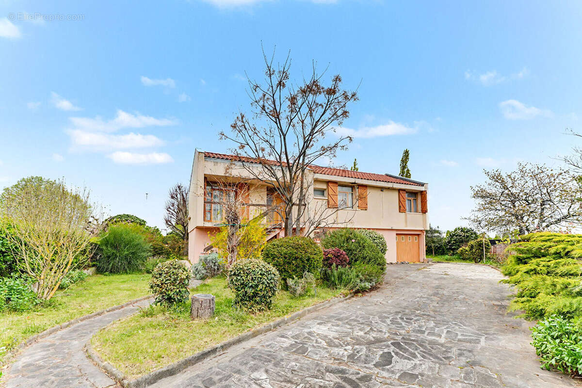 Maison à BLAGNAC