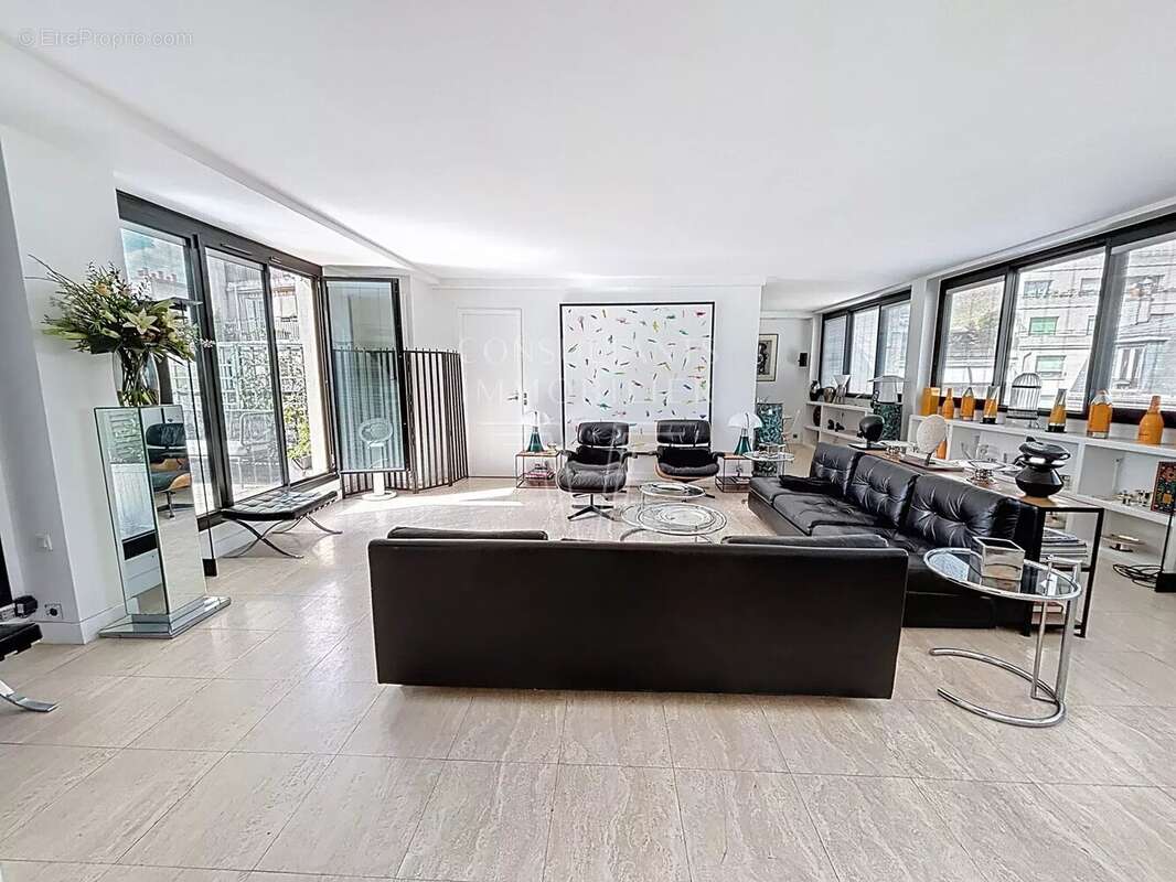 Appartement traversant terrasse 14 m² ouest - photo 4