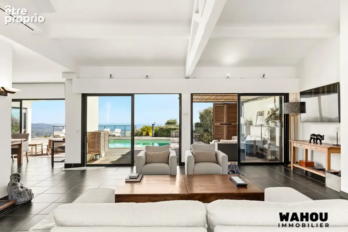 Villa d’architecte d’exception avec vue panoramique sur la baie de Cannes - photo 5
