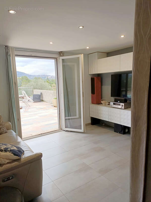 Maison à PEYMEINADE