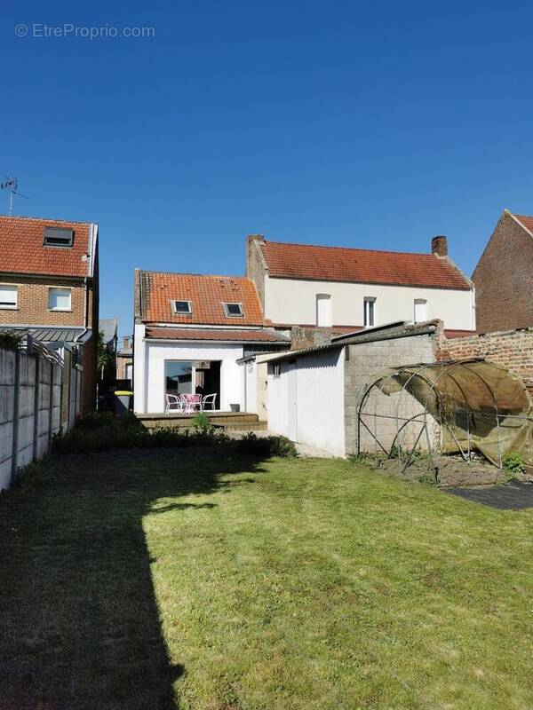 Appartement à RAILLENCOURT-SAINTE-OLLE