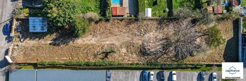Terrain à BEAUNE